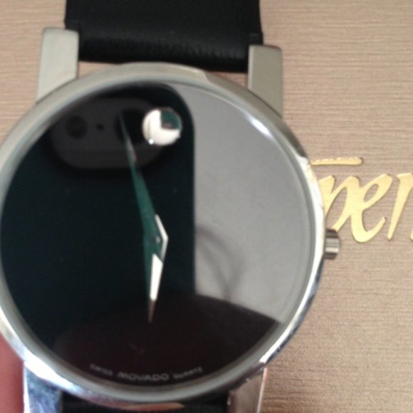 Movado watch - Picture 4 of 6